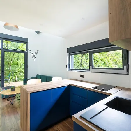 Tree Elements Treehouse Retreat Apartment Slunj Exterior photo