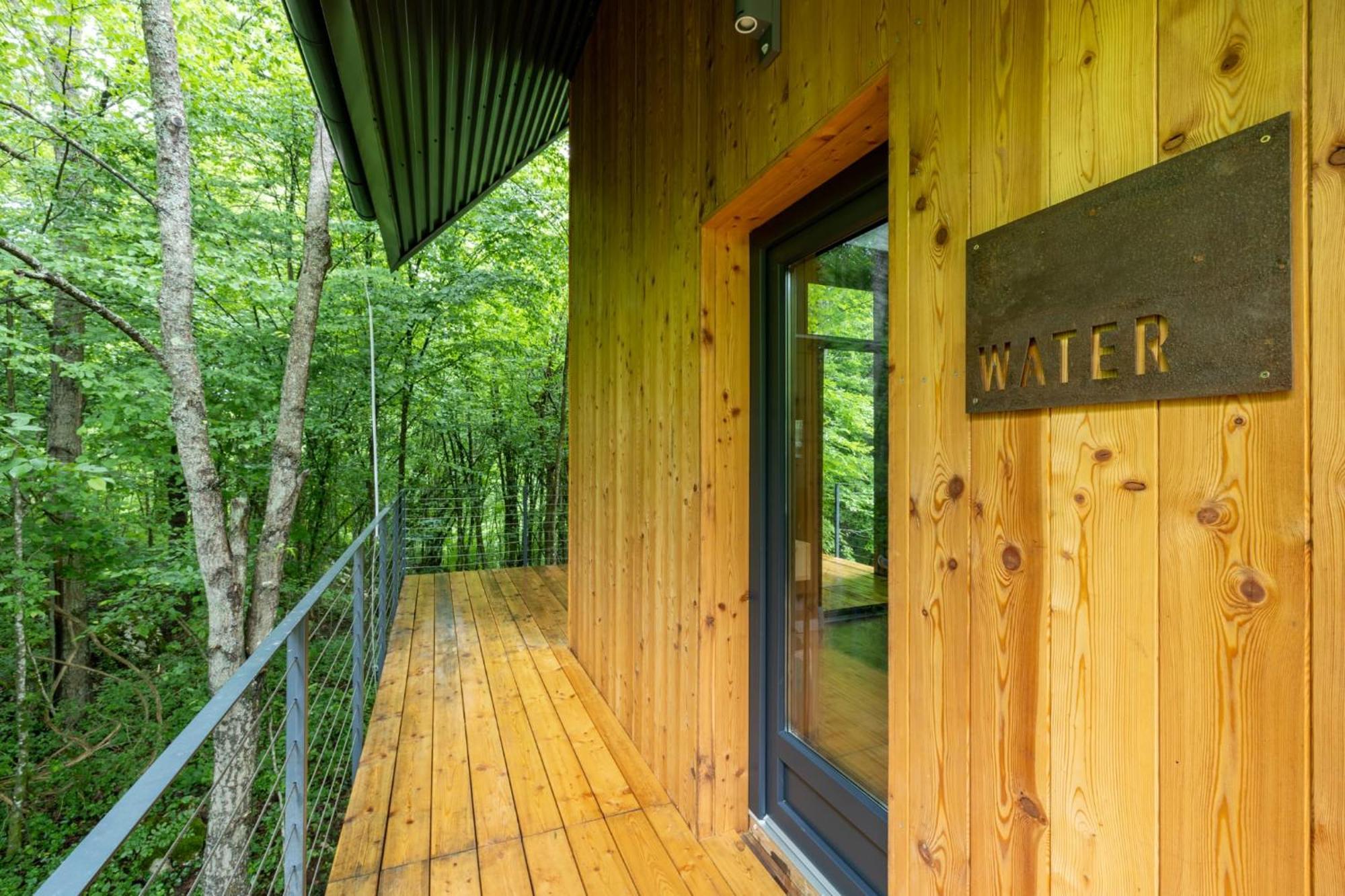 Tree Elements Treehouse Retreat Apartment *