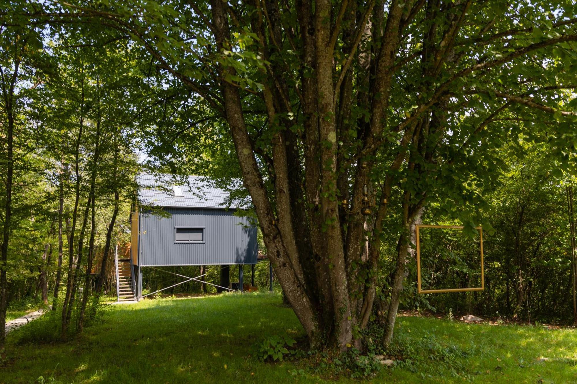Tree Elements Treehouse Retreat *