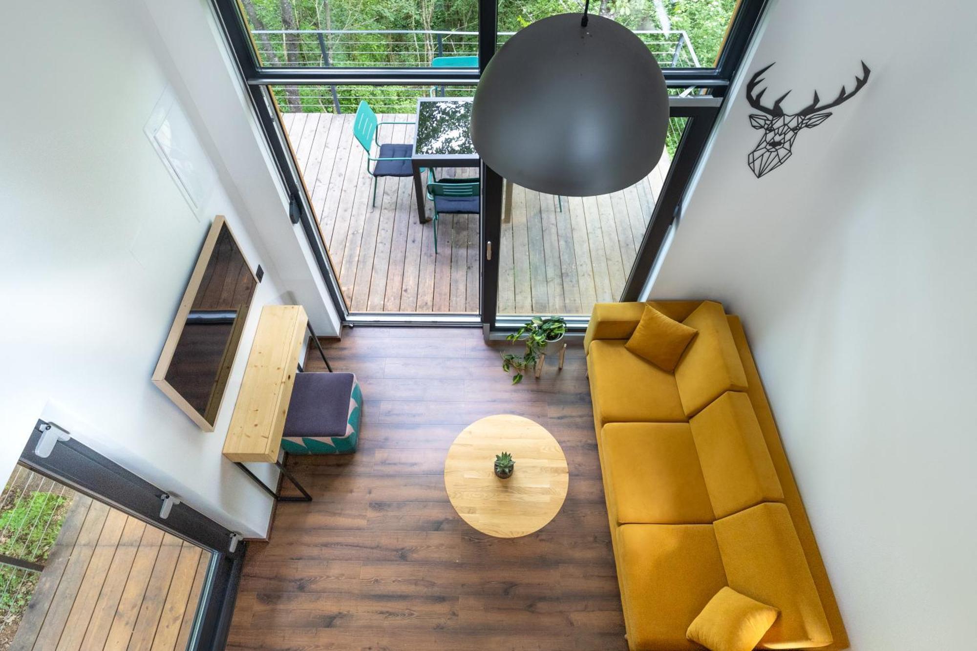 Apartment Tree Elements Treehouse Retreat Slunj