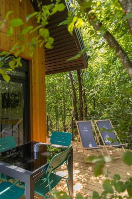 Tree Elements Treehouse Retreat Apartment