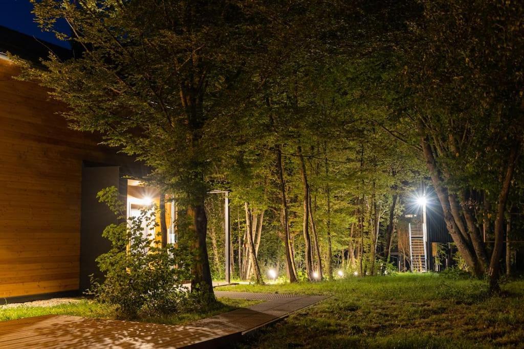 Tree Elements Treehouse Retreat * Slunj