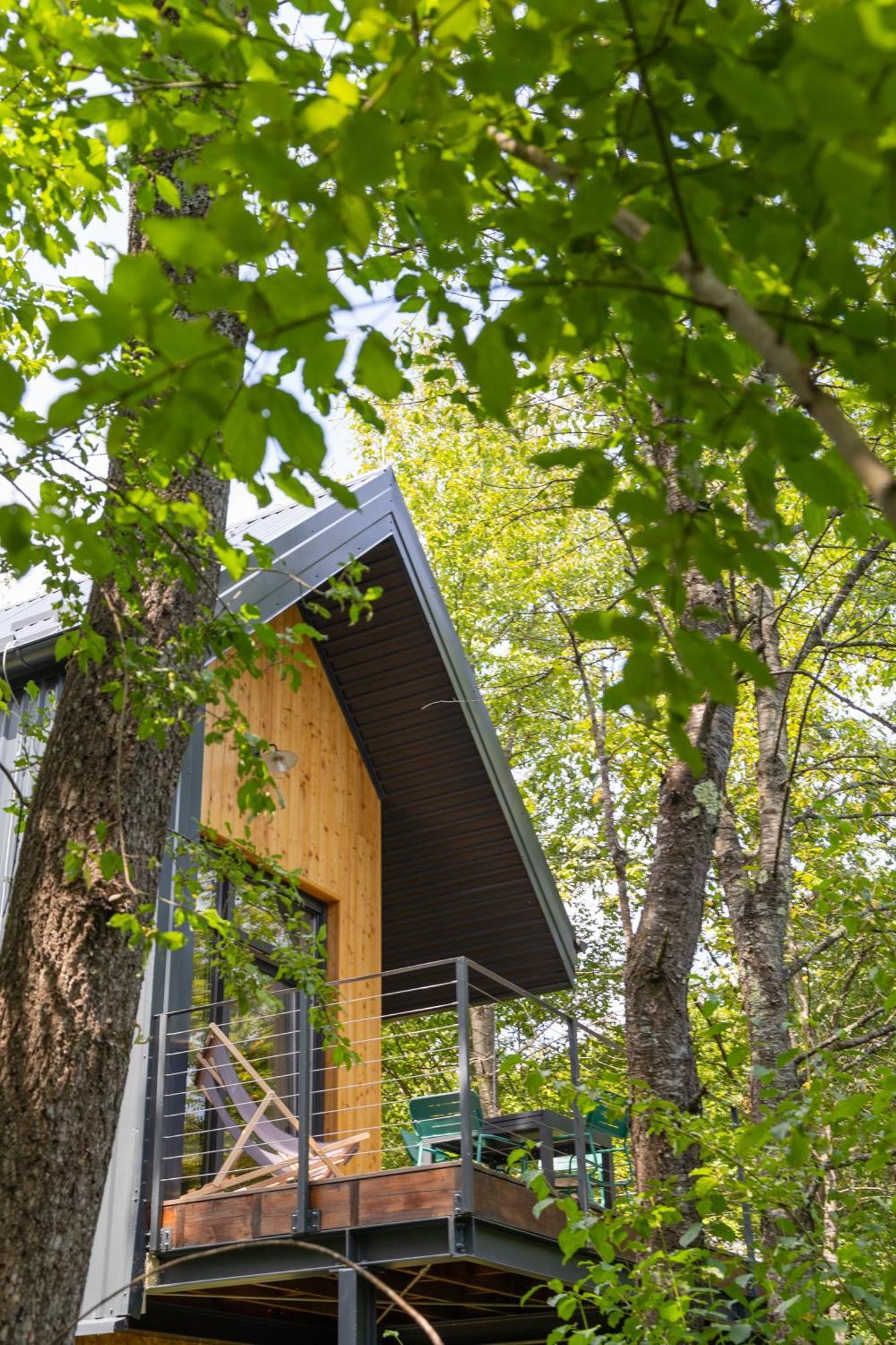 Tree Elements Treehouse Retreat